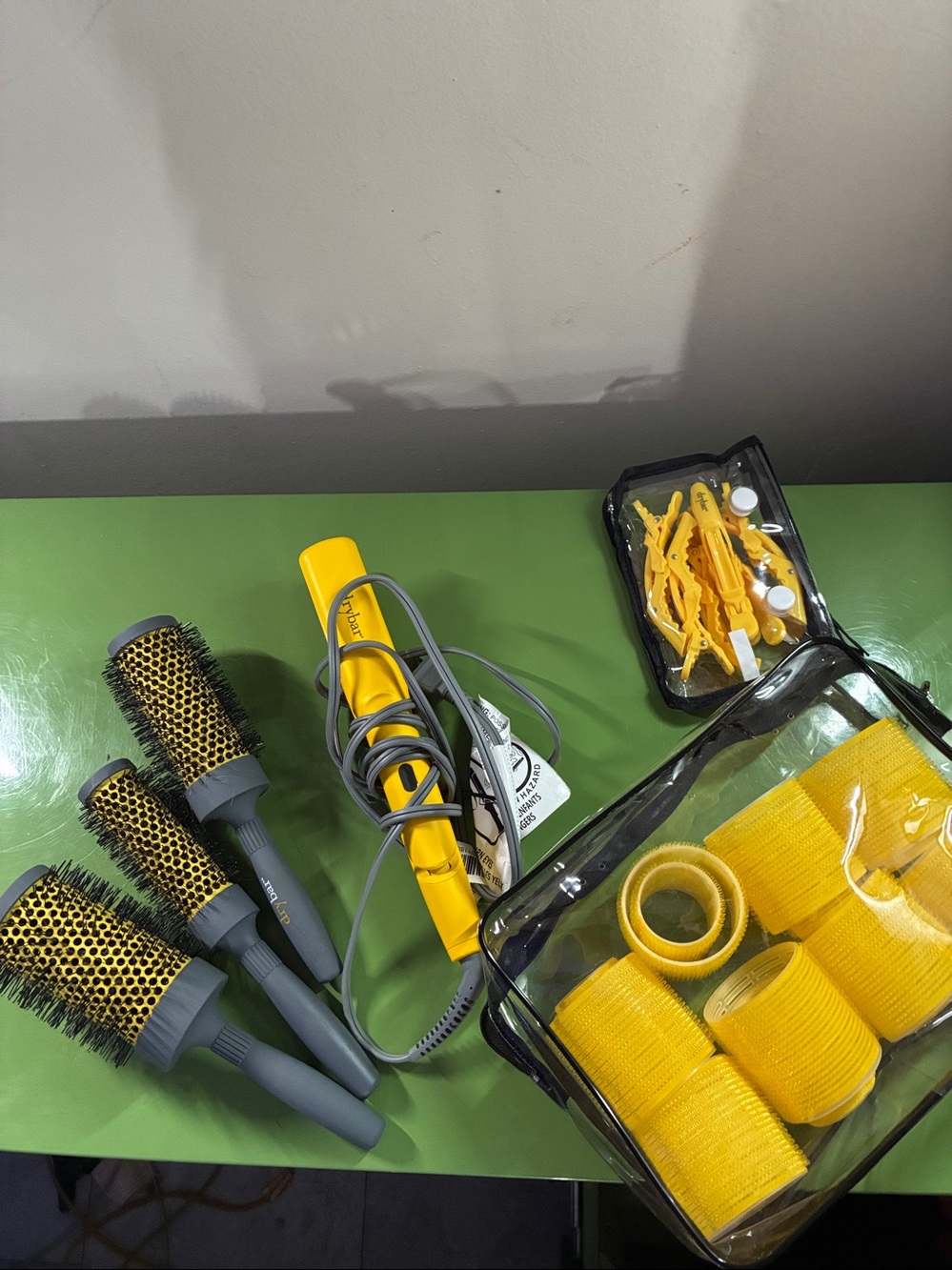 Dryer hair tools - Picture 1 of 1
